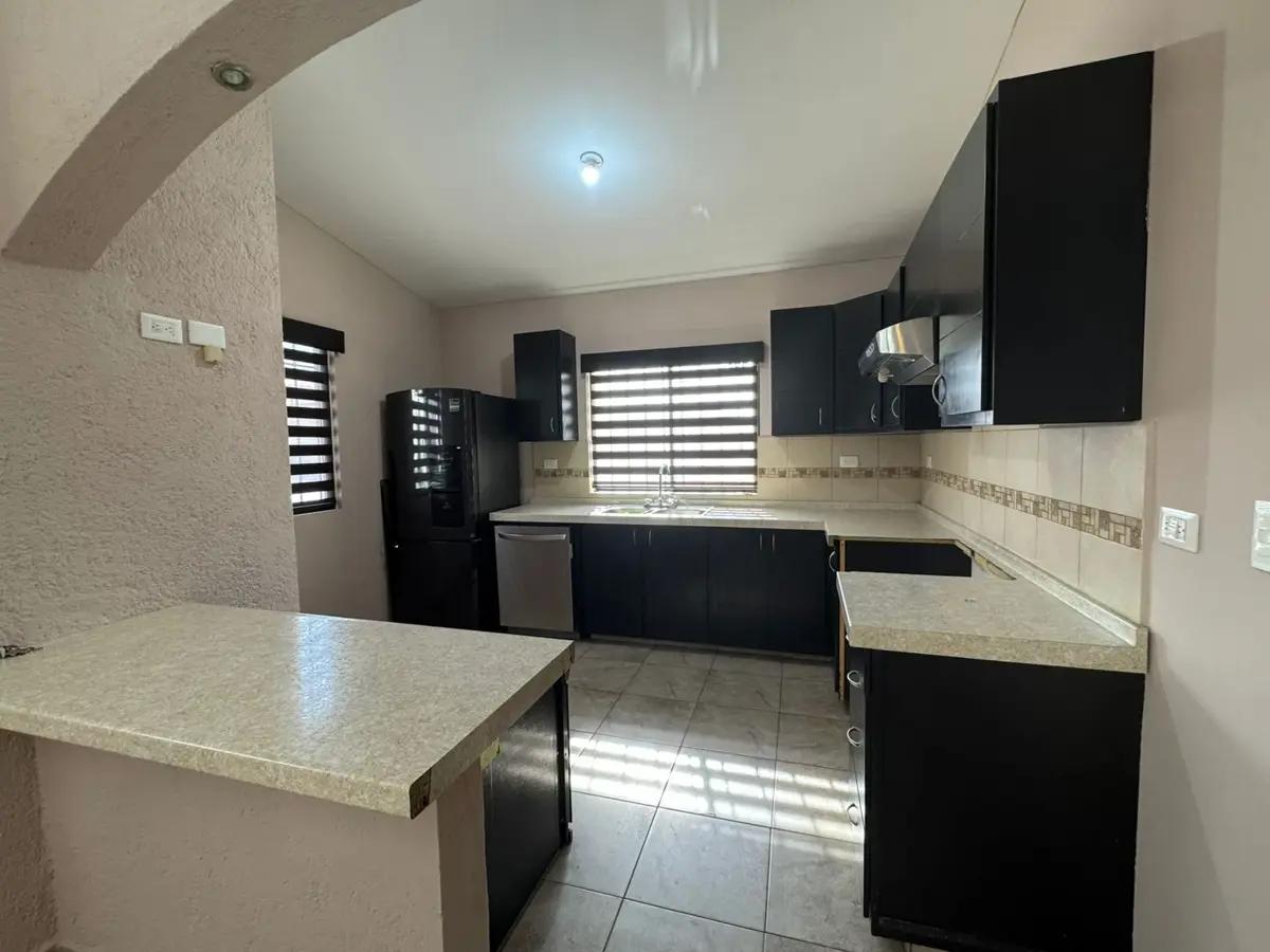 Casa en renta en Privanzas del Campestre, Arteaga, Coahuila de Zaragoza 3