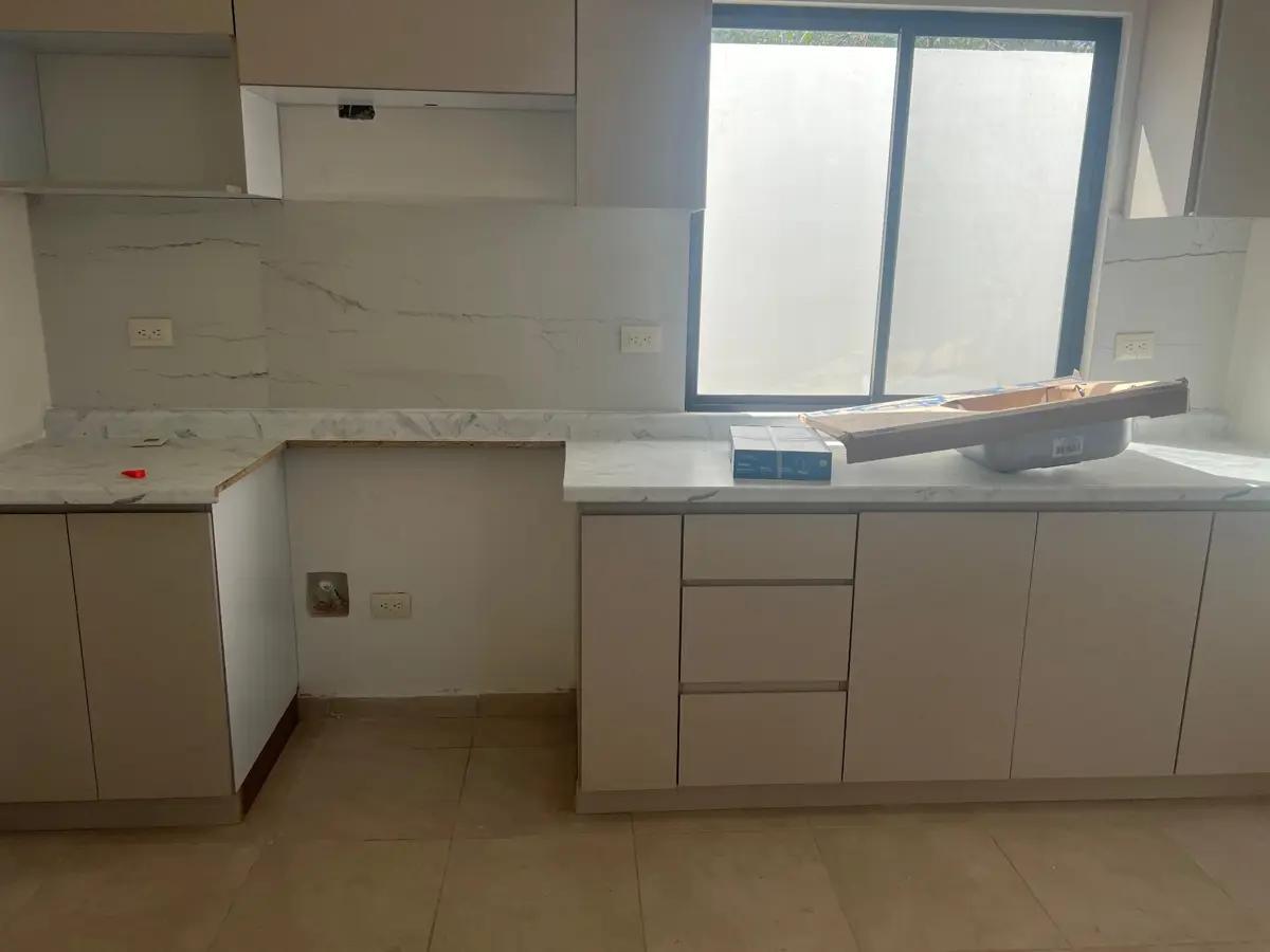 Casa en venta en Residencial Rincón de San Vicente, Saltillo, Coahuila de Zaragoza 3