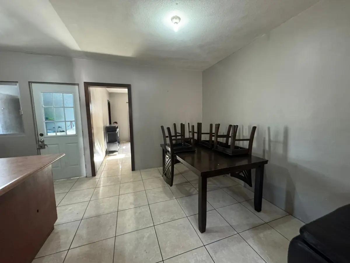 Casa en venta en Jardines Coloniales, Saltillo, Coahuila de Zaragoza 2