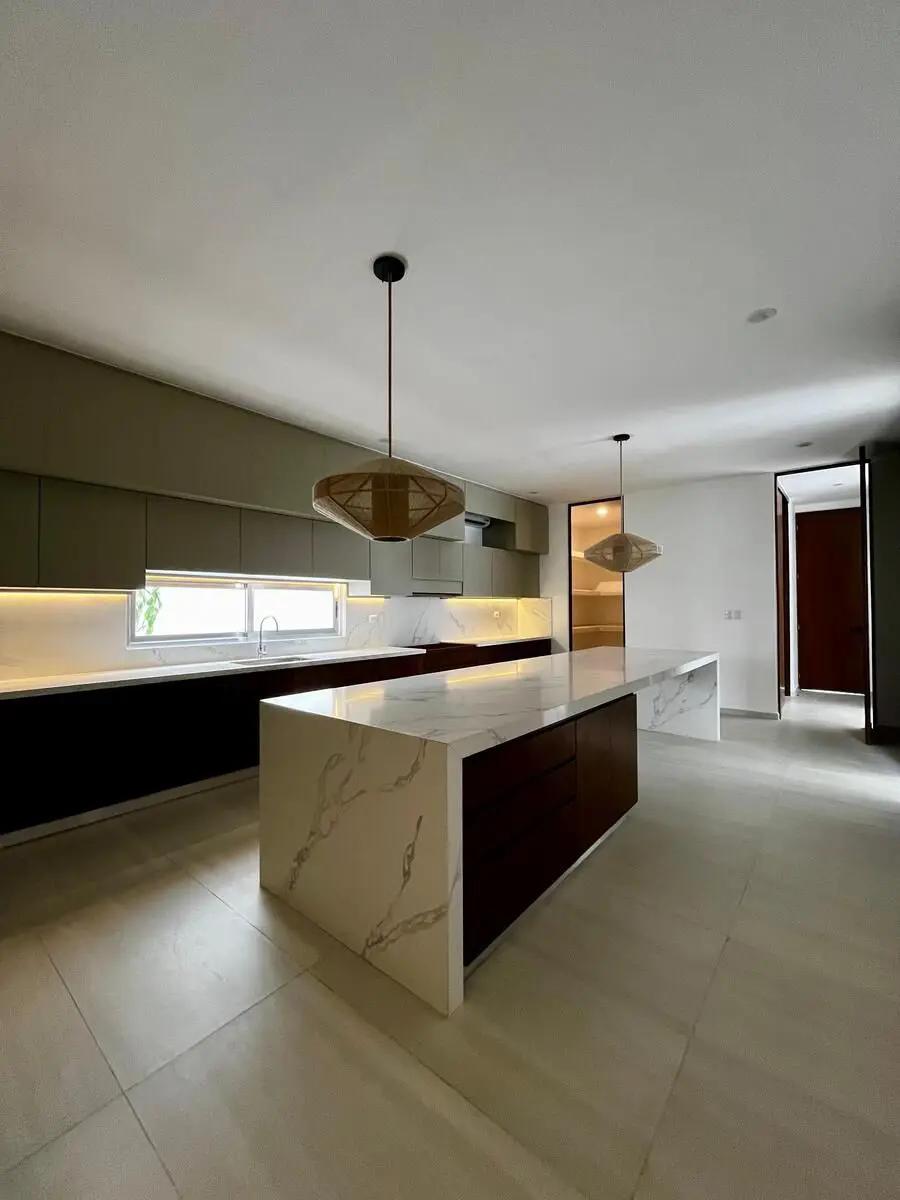 casa en venta en privada  xcanatun al norte de Mérida 3