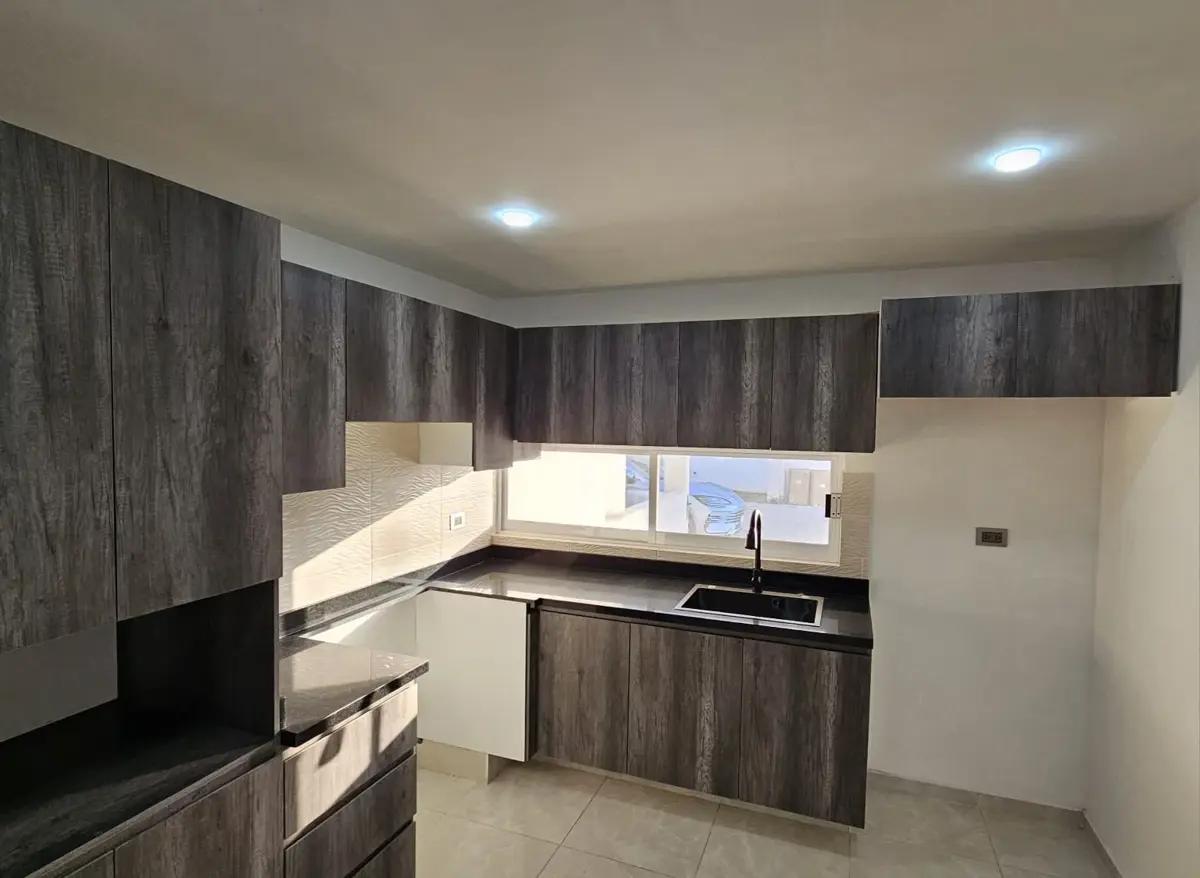 ¡PRECIO RECIÉN AJUSTADO! OPORTUNIDAD REAL EN CORONANGO 5