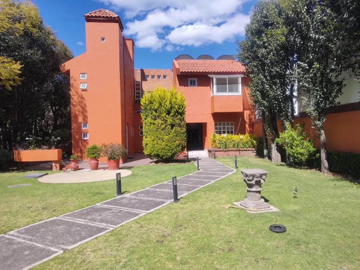 Venta de casa de recuperación bancaria en San Jerónimo Lídice 1
