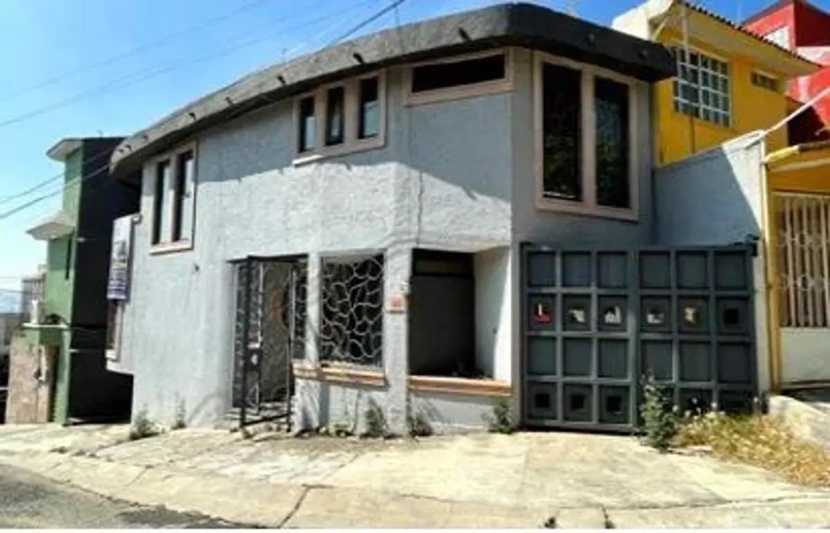 Venta de casa en Lomas Lindas II, recuperación bancaria, Pago de Contado 1