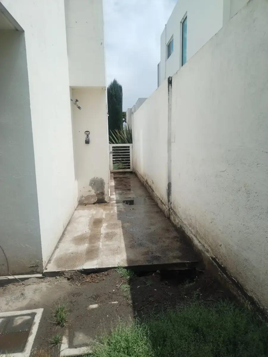 Casa en Remate en Cacalomacán, Toluca: Oportunidad Única 5
